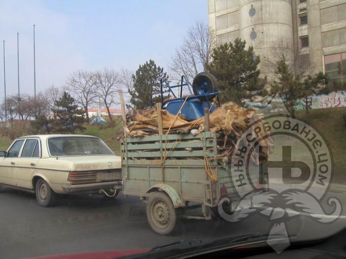 србовање: Beograd, auto-put, jagnjece nogice......